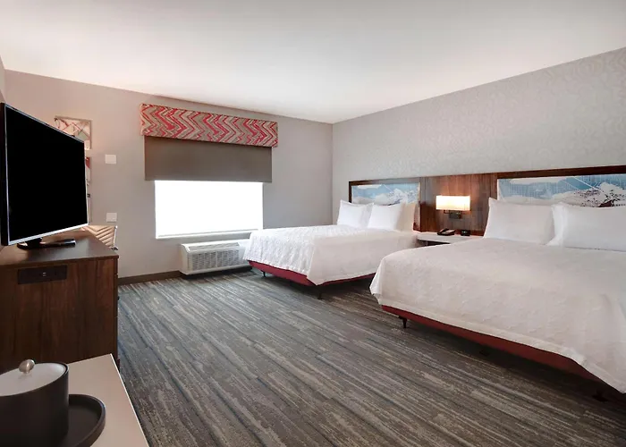 Hampton Downtown, Az 3*