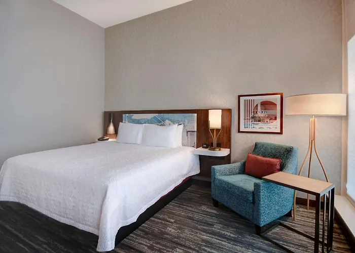 Hotel Hampton Downtown, Az 3*