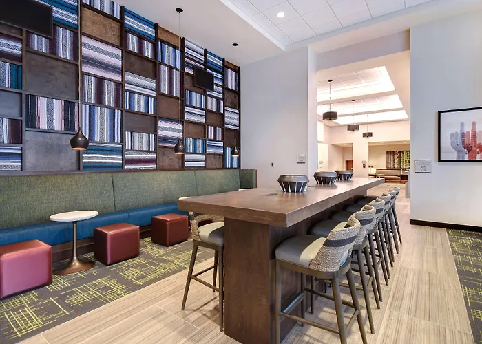 Hampton Downtown, Az Hotel